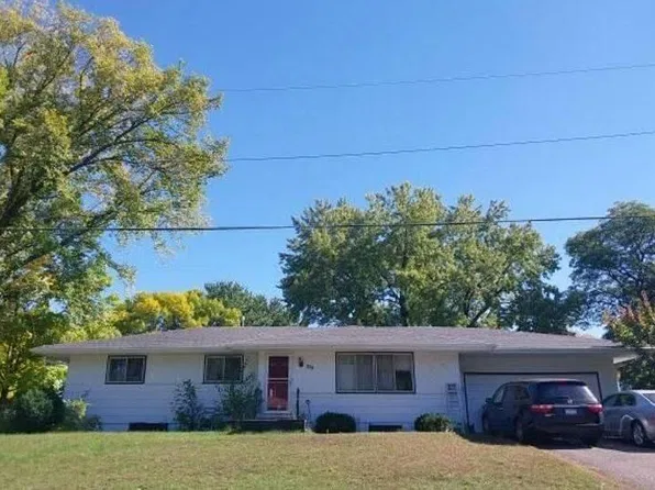 209 Rice Creek Blvd NE, Fridley, MN 55432