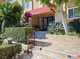 1121 N Olive Dr APT 302, West Hollywood, CA 90069