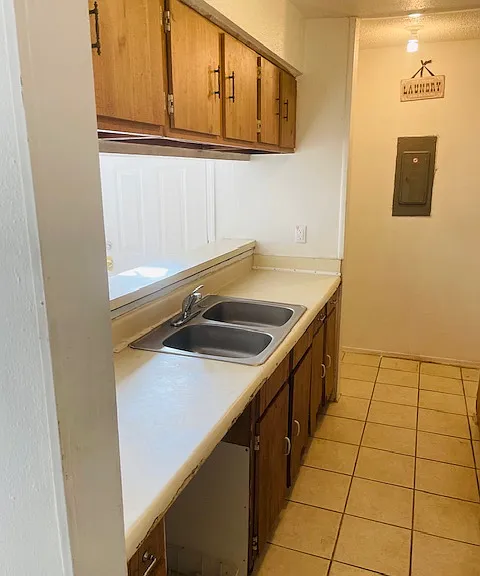 1511 Kings Rd #A — Photo 12