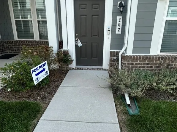 12109 Oxford Landing Dr #202, Glen Allen, VA 23059