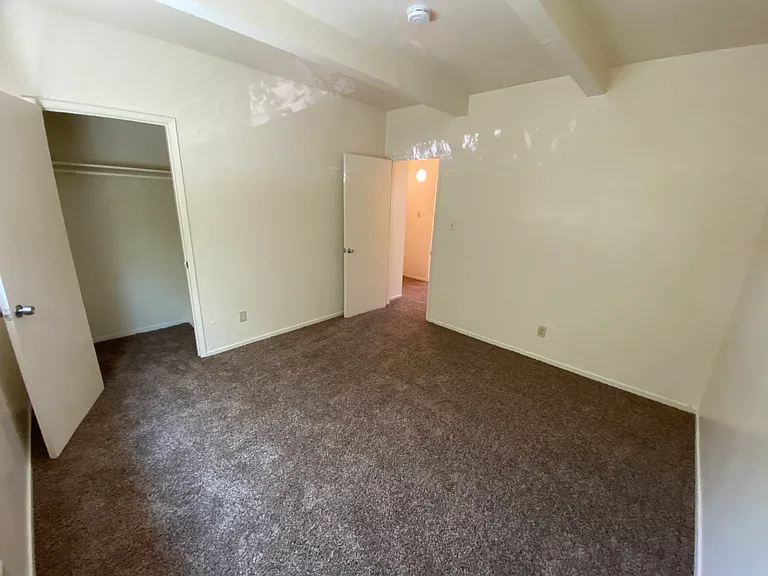 Casa de Luna Townhomes — Photo 50