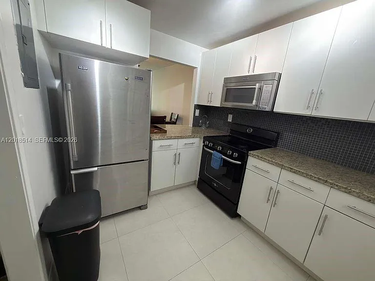 9451 Evergreen Pl #102 — Photo 3