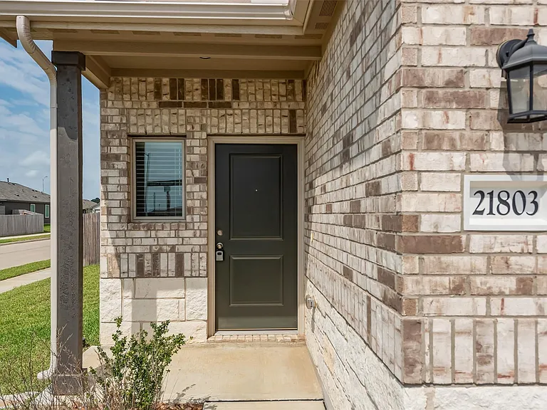 21803 Colonial Meadow Creek Trl — Photo 2