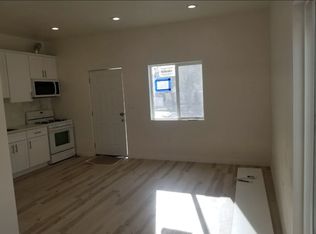 9560 Dorrington Ave, Pacoima, CA 91331