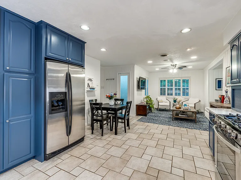 4159 Clover Ln — Photo 10