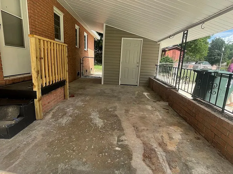 1305 Willow Rd — Photo 18