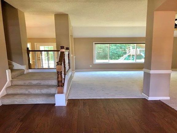 3rd image of 9221 Durhamshire Dr