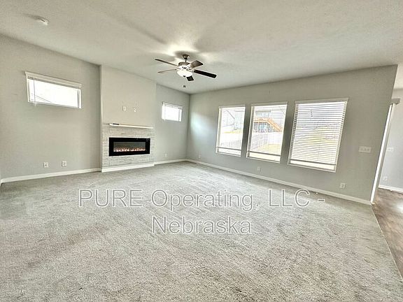 3rd image of 5121 N 181st St