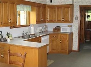 36877 Bauerdale Ave, Avon, OH 44011