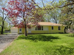 8918 Greenway Ave S, Cottage Grove, MN 55016