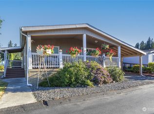 183 NE Saturn Ln, Bremerton, WA