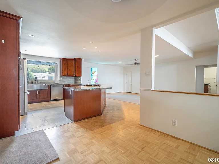 611 Kaiemi St — Photo 7