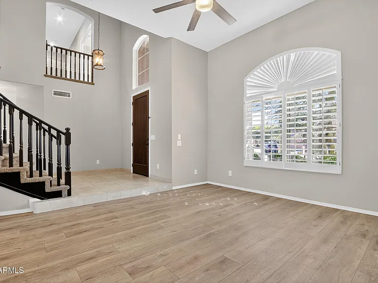 4302 E Mossman Rd — Photo 22