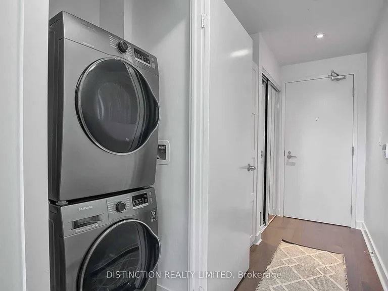 58 Orchard View Blvd #414 — Photo 5