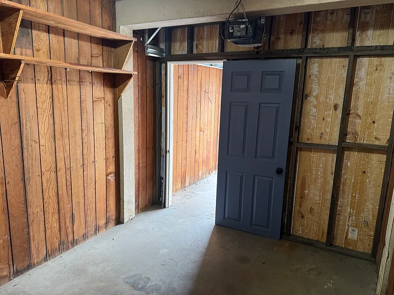 308 E Amerige Ave #0 — Photo 25