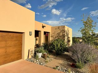 12 Via Optima, Santa Fe, NM 87507