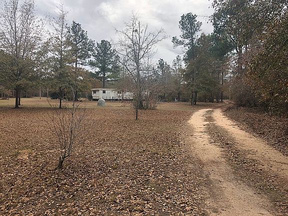 Driveway view from Fleetwood