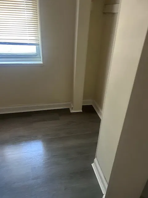 Building Photo 3