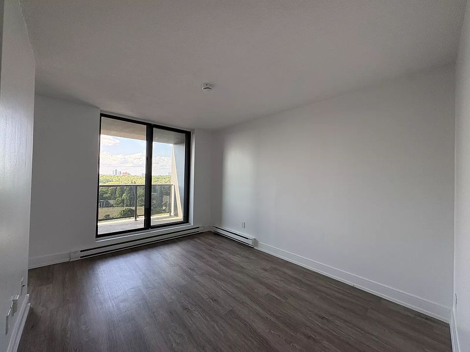 1st image of 294 Chandler Dr #802