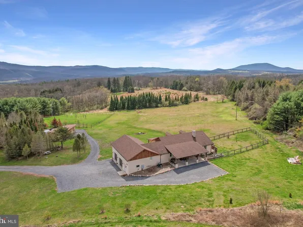 470 Brill Ln, Augusta, WV 26704