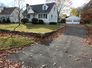 24 Benstone St, Stamford, CT 06905