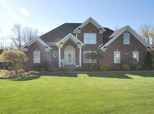 150 Kingswood Dr, Taylorsville, KY 40071