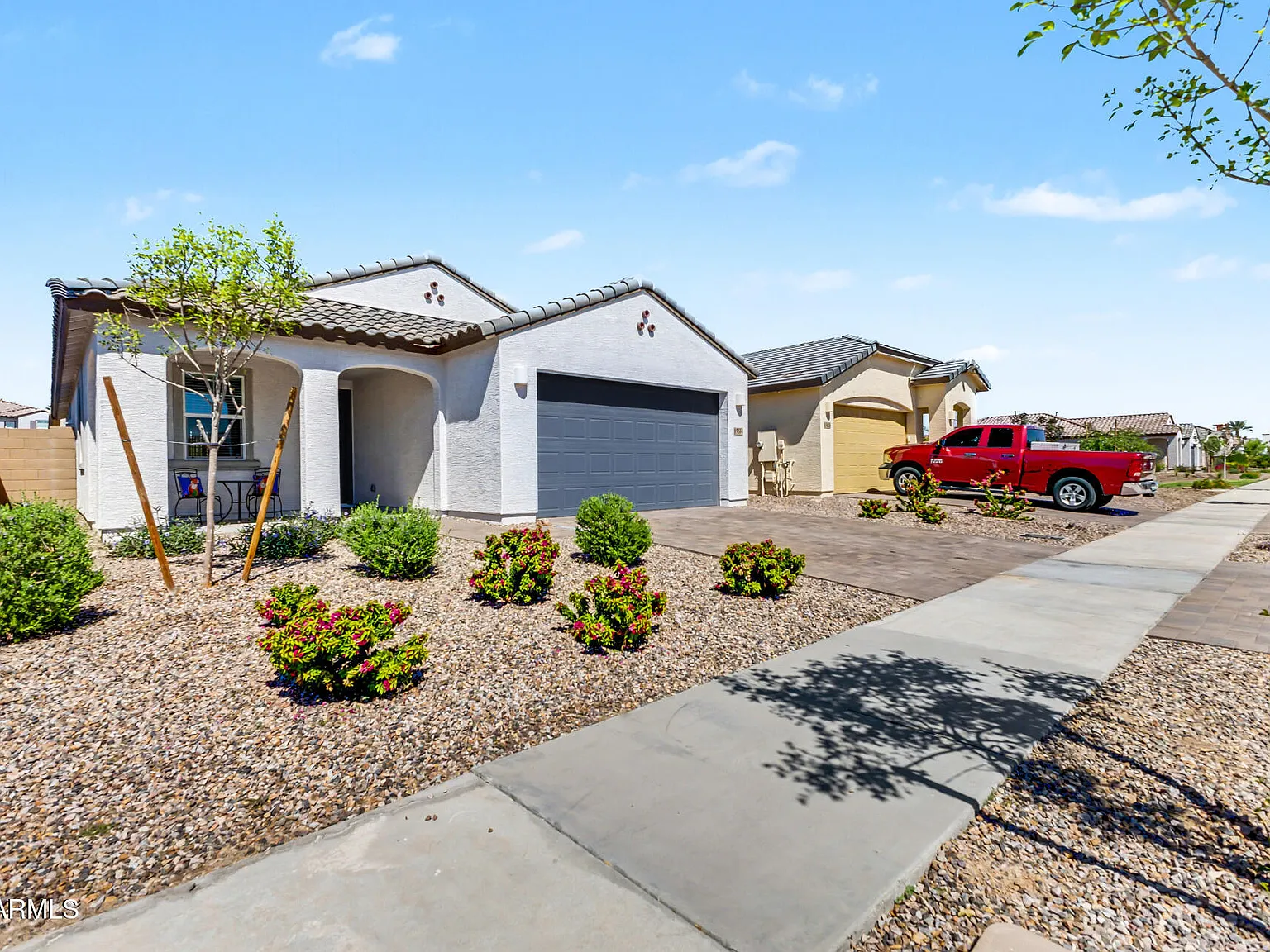 3 bed, 2.0 bath, 1479 sqft, $3,500 — Photo 2