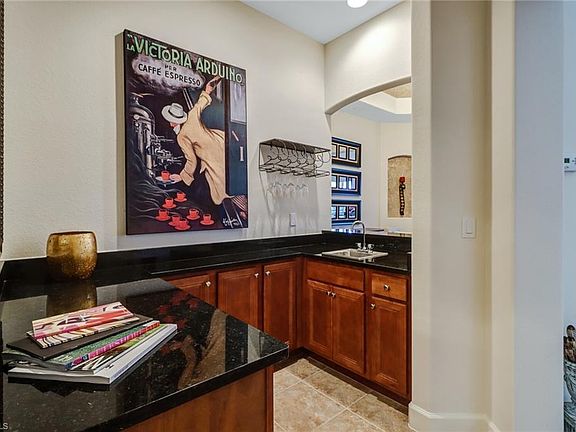 4th image of 8044 Players Cove Dr #1-201