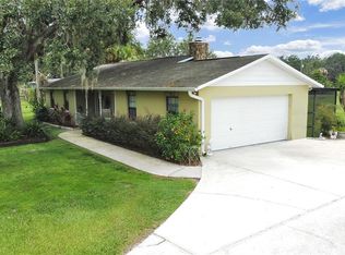 8419 Edison Rd, Lithia, FL 33547