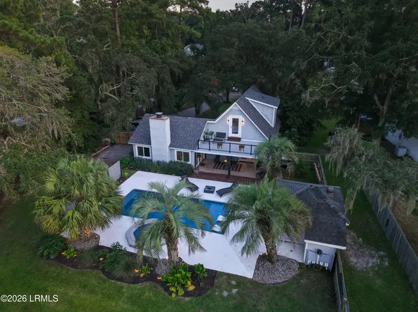 2834 W Royal Oaks Drive, Beaufort, SC 29902