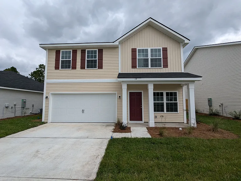 114 Alcove Ct — Photo 1