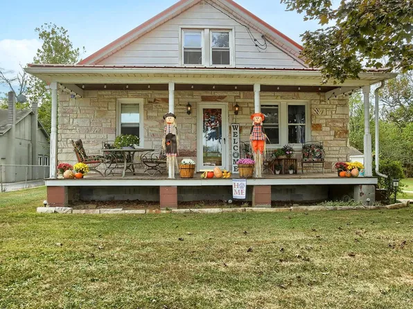 85 Airport Rd, Shippensburg, PA 17257