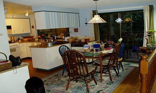 2nd image of 4017 Willowbrook Ln