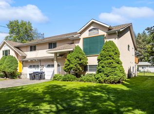 9631 Jensen Rd, Lake Country, BC V4V 1S6