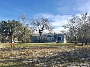 1955 Stacey Rd, Poteet, TX 78065