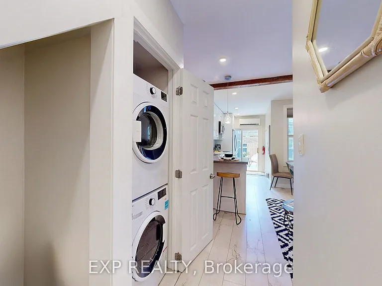 122 Parkmount Rd #D — Photo 9