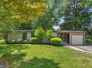 11524 Cherry Grove Dr, Gaithersburg, MD 20878
