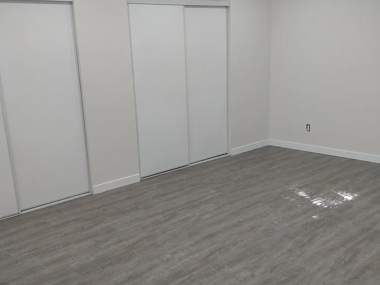 717 Strand St #4 — Photo 6