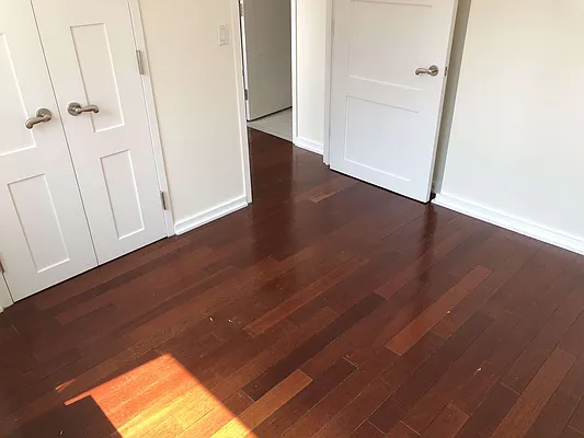 Rented by Chase Global Realty Corp | media 15