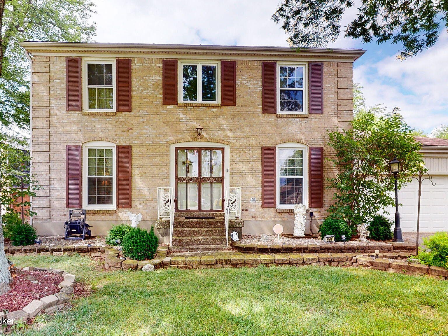 8601 Codington Ct, Jeffersontown, KY 40299 | MLS #1643161 | Zillow