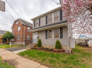 116 Arthur St, Linden, NJ 07036