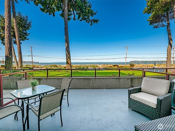 3rd image of 7714 Birch Bay Drive #102