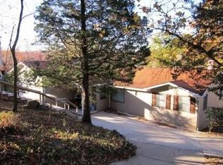 142 S Kings Rd, Lake Sherwood, MO 63357