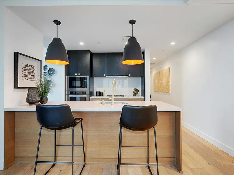 70 Rainey St #1807 — Photo 7