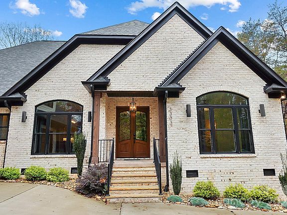 5th image of 3303 Mountain Creek Dr