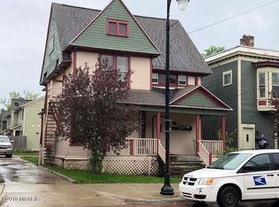 900 Cherry St SE, Grand Rapids, MI 49506