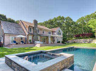 38 Woodland Farm Rd, Southampton, NY 11968