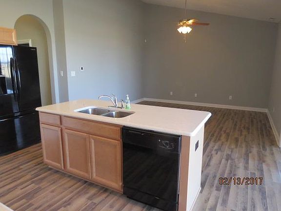 3rd image of 148 Coatsville Dr