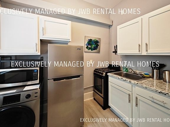 4th image of 43 4th St E #10