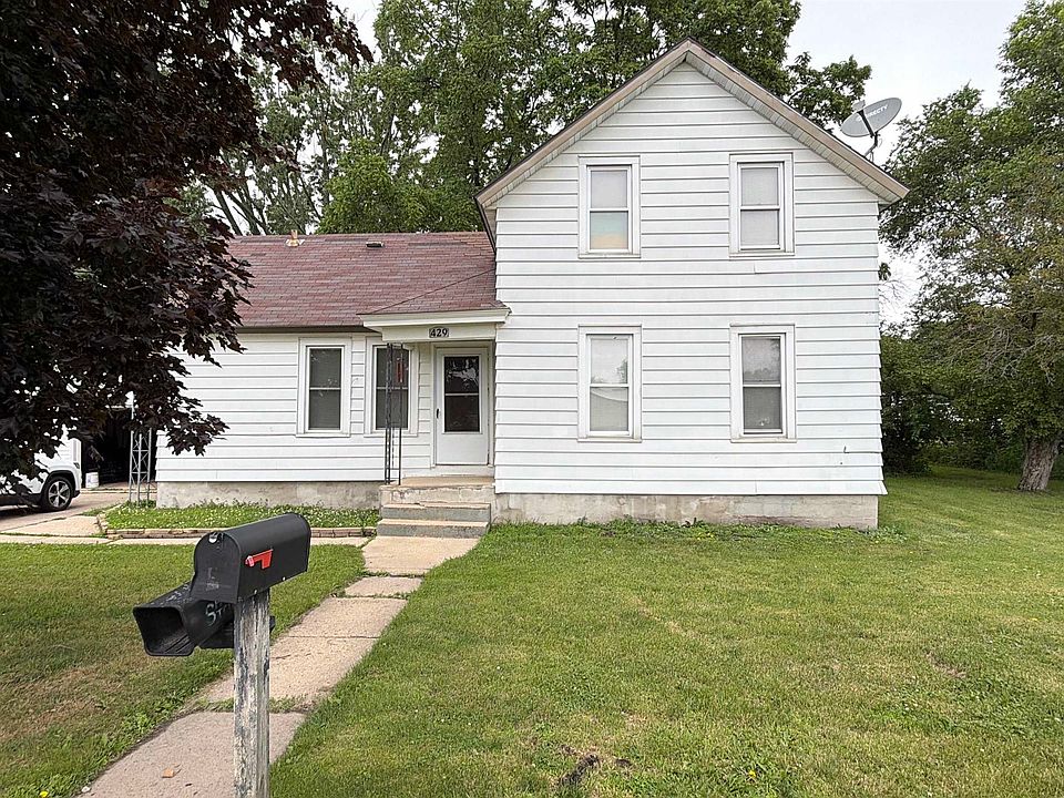 1st image of 429 E Mullett St